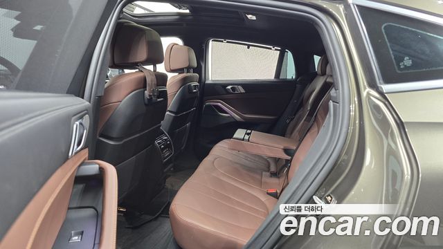 BMW X6 (G06) xDrive40i M Sport 2021 — фото 12