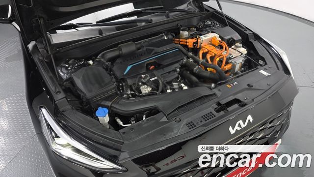 Kia K8 Hybrid Signature 2023 — фото 6