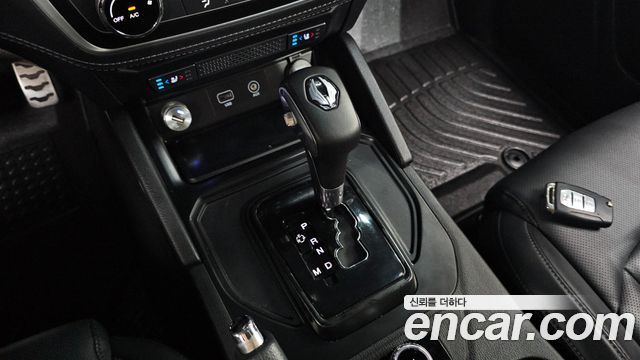 KG Mobility (SsangYong) Rexton Sports Khan Diesel 2.2 4WD Dynamic Edition (5-Link) 2021 — фото 9