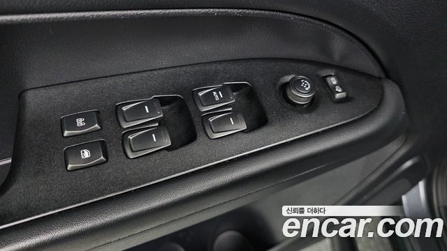KG Mobility (SsangYong) Rexton Sports Khan Diesel 2.2 4WD Dynamic Edition (5-Link) 2021 — фото 17