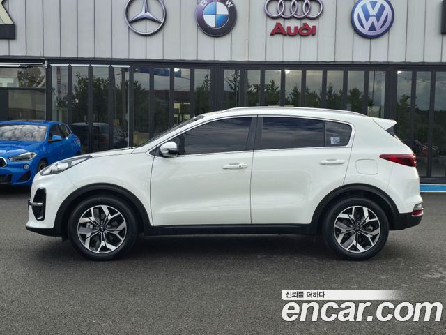 Kia Sportage The Bold Diesel 1.6 2WD Prestige 2022 — фото 3