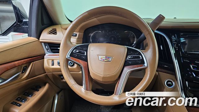 Cadillac Escalade 6.2 ESV 4th 2016 — фото 13
