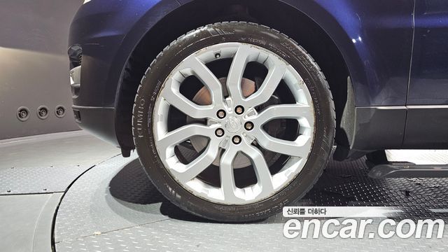 Land Rover Range Rover Sport (II) 3.0 SDV6 HSE 2014 — фото 5