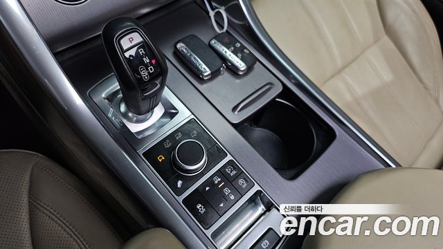 Land Rover Range Rover Sport (II) 3.0 SDV6 HSE 2014 — фото 9