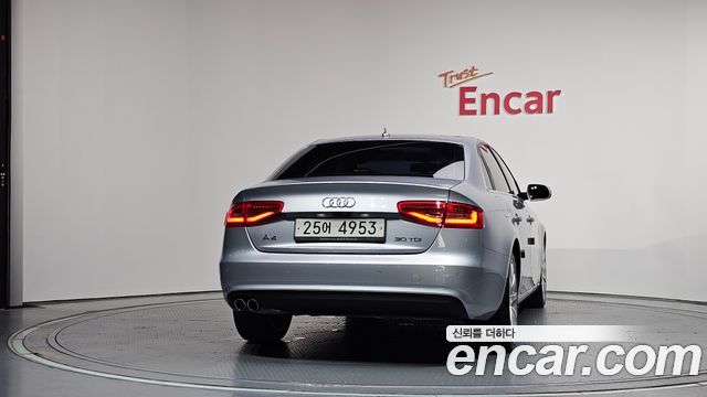 Audi A4 30 TDI Dynamic B8 2015 — фото 4