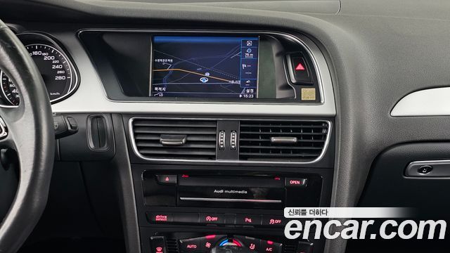Audi A4 30 TDI Dynamic B8 2015 — фото 14