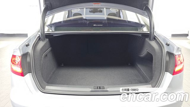 Audi A4 30 TDI Dynamic B8 2015 — фото 20