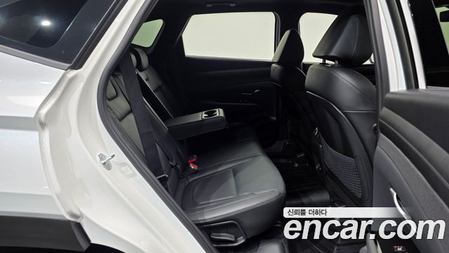 Hyundai Tucson (NX4) Gasoline 1.6 Turbo 4WD Inspiration 2026 — фото 12