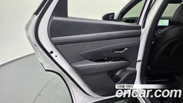 Hyundai Tucson (NX4) Gasoline 1.6 Turbo 4WD Inspiration 2026 — фото 25