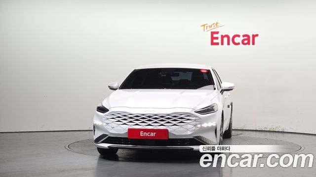Kia K8 2.5 Gasoline 2WD Noblesse 2023 — фото 3