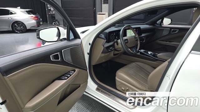 Kia K8 2.5 Gasoline 2WD Noblesse 2023 — фото 10