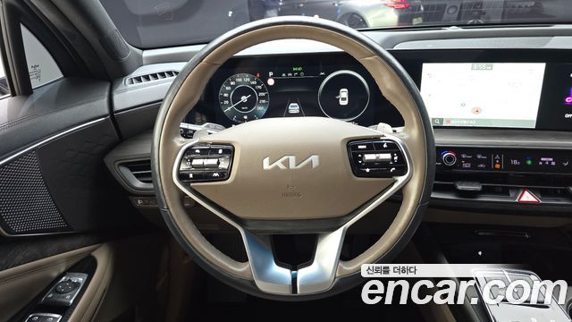 Kia K8 2.5 Gasoline 2WD Noblesse 2023 — фото 17