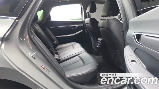 Hyundai Sonata Hybrid (DN8) Premium Plus 2022 — фото 12
