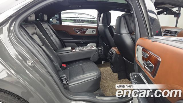 Lincoln Continental (X) 3.0 Black Label AWD 2018 — фото 12