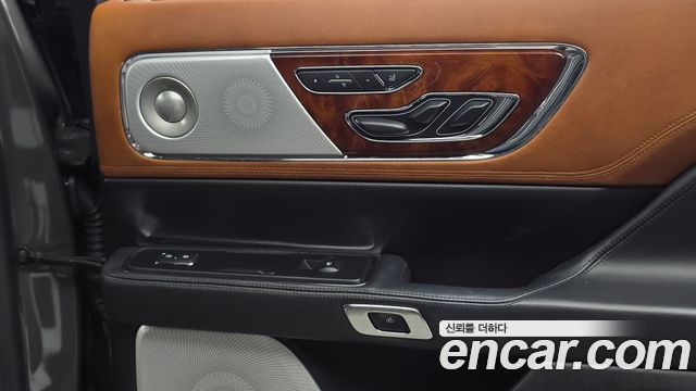 Lincoln Continental (X) 3.0 Black Label AWD 2018 — фото 32