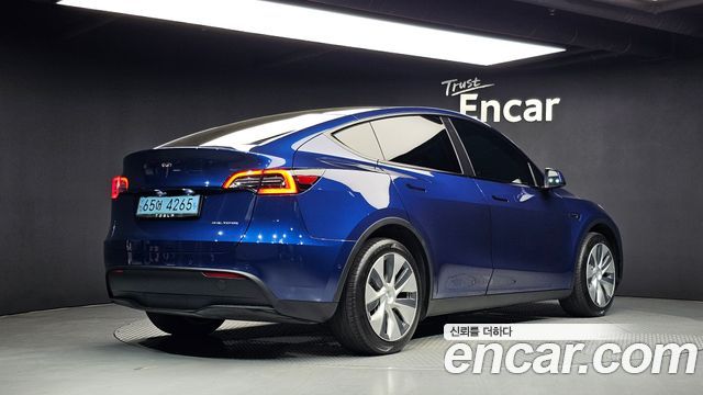 Tesla Model Y Long Range AWD 2021 — фото 2