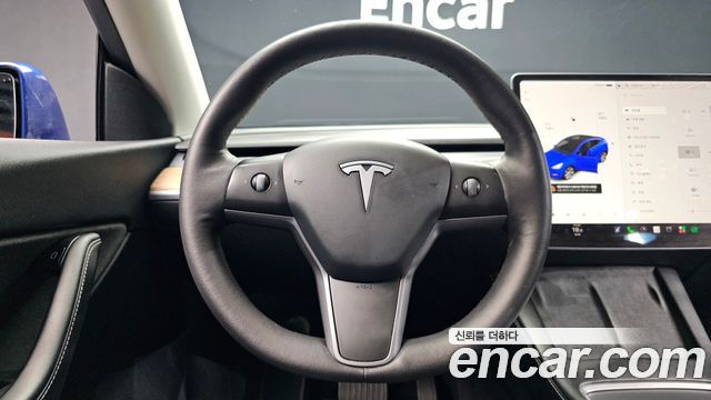 Tesla Model Y Long Range AWD 2021 — фото 13