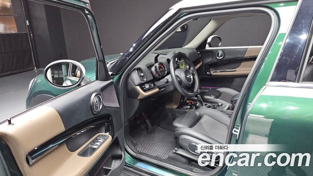 MINI Cooper D Countryman Standard 2nd 2018 — фото 10