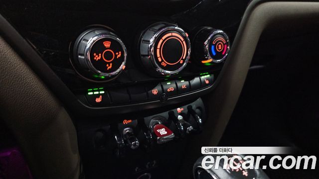 MINI Cooper D Countryman Standard 2nd 2018 — фото 17