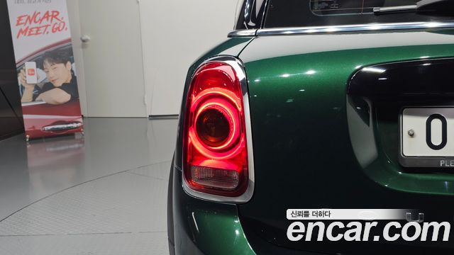 MINI Cooper D Countryman Standard 2nd 2018 — фото 23