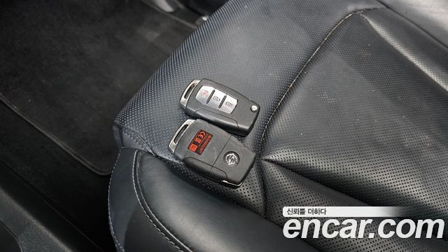 KG Mobility (SsangYong) Rexton Sports Khan Diesel 2.2 4WD Noblesse 2021 — фото 15