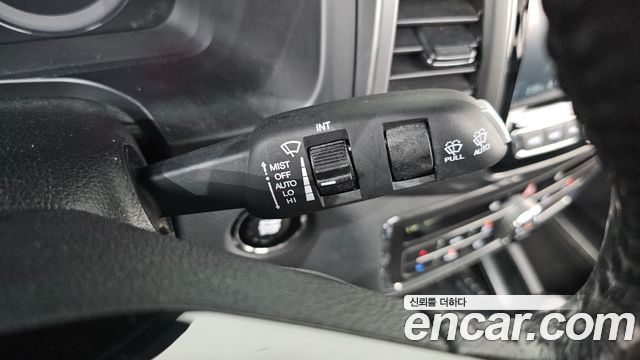 KG Mobility (SsangYong) Rexton Sports Khan Diesel 2.2 4WD Noblesse 2021 — фото 28