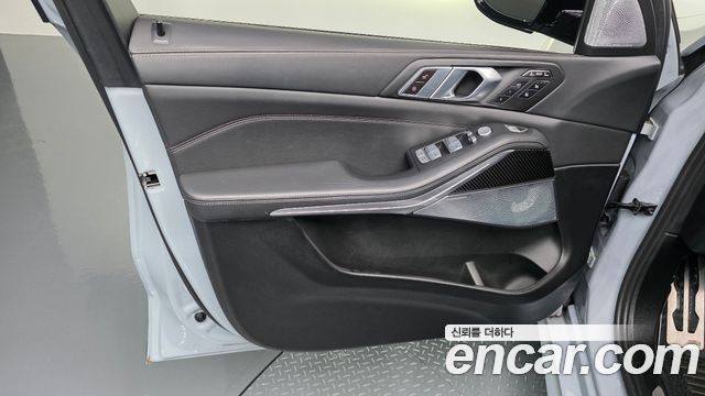 BMW X7 (G07) M60i xDrive M sport 6STR 2024 — фото 24