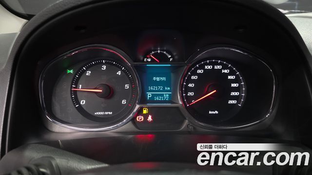 Chevrolet Captiva 4WD LTZ 2013 — фото 8