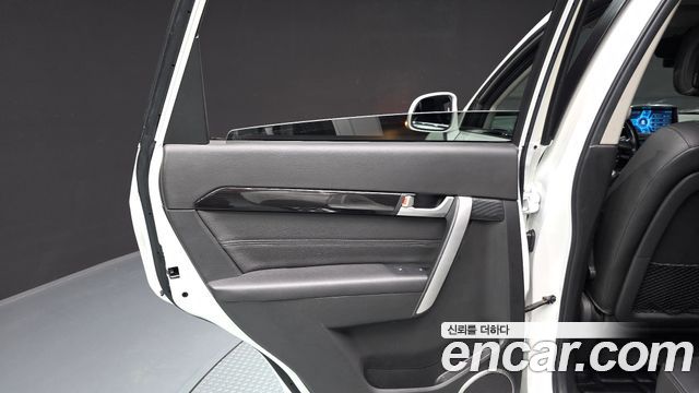 Chevrolet Captiva 4WD LTZ 2013 — фото 25