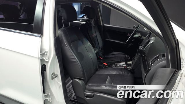 Chevrolet Captiva 4WD LTZ 2013 — фото 26