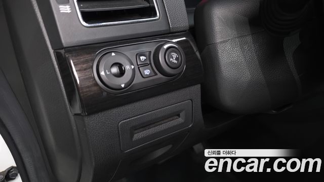 Chevrolet Captiva 4WD LTZ 2013 — фото 27