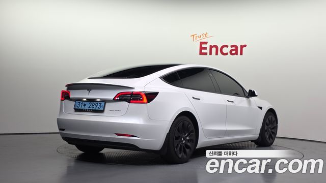 Tesla Model 3 Long Range AWD 2022 — фото 2
