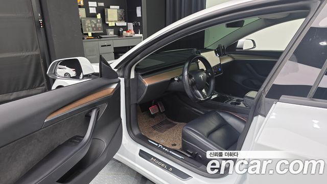 Tesla Model 3 Long Range AWD 2022 — фото 10