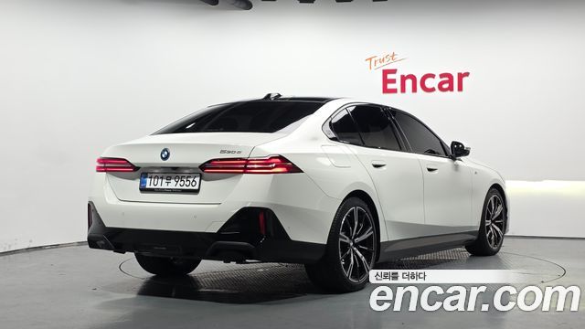 BMW 5 Series (G60) 530e M Sport 2025 — фото 2