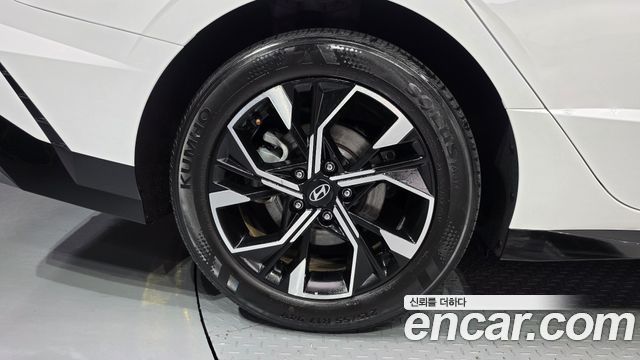 Hyundai Sonata The Edge (DN8) 2.0 Exclusive 2024 — фото 5