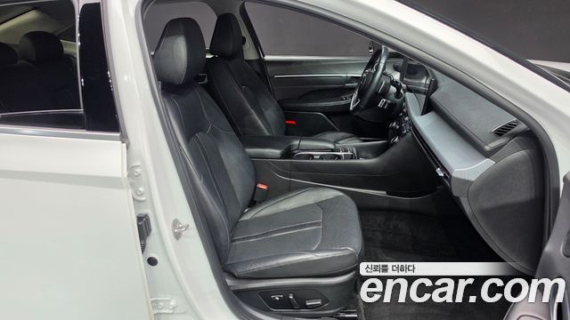 Hyundai Sonata The Edge (DN8) 2.0 Exclusive 2024 — фото 32