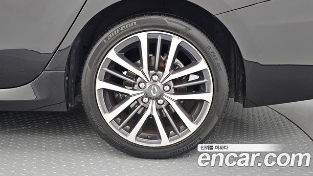 Renault Korea SM7 Nova LPLI 2.0 LPe Disabled 2018 — фото 21
