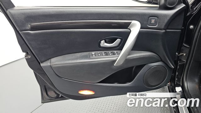 Renault Korea SM7 Nova LPLI 2.0 LPe Disabled 2018 — фото 24