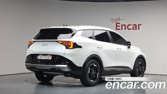 Kia Sportage (V) Gasoline 1.6 Turbo 2WD Signature 2025 — фото 2