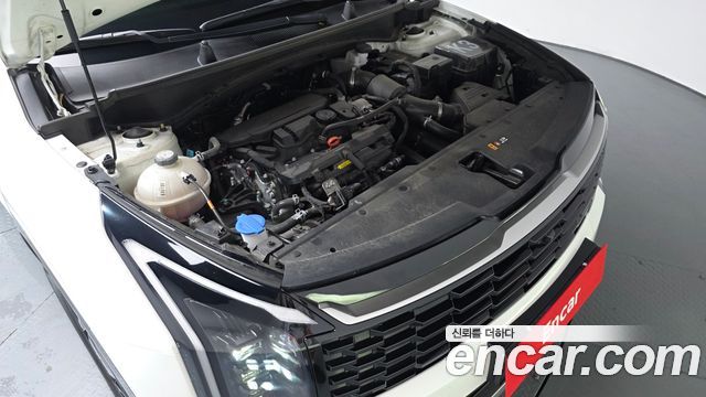 Kia Sportage (V) Gasoline 1.6 Turbo 2WD Signature 2025 — фото 6