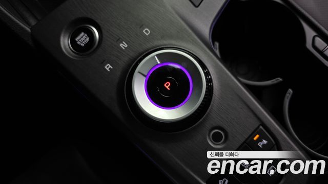 Kia Sportage (V) Gasoline 1.6 Turbo 2WD Signature 2025 — фото 9