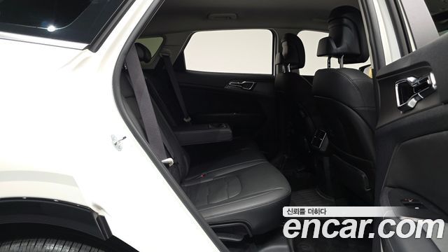 Kia Sportage (V) Gasoline 1.6 Turbo 2WD Signature 2025 — фото 11
