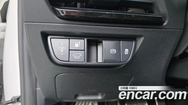 Kia EV6 Long Range 4WD GT Line 2023 — фото 14