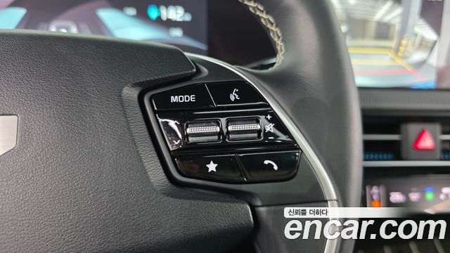 Kia EV6 Long Range 4WD GT Line 2023 — фото 17