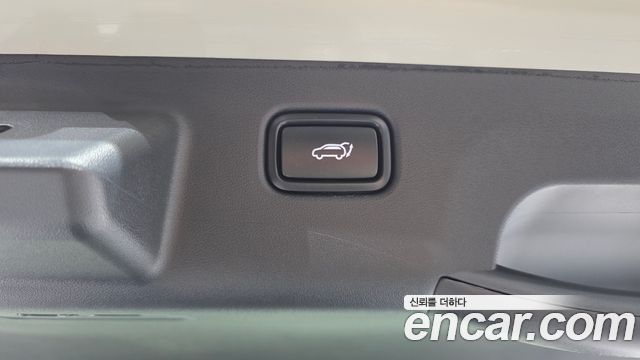 Kia EV6 Long Range 4WD GT Line 2023 — фото 34