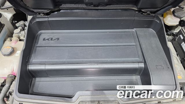 Kia EV6 Long Range 4WD GT Line 2023 — фото 35