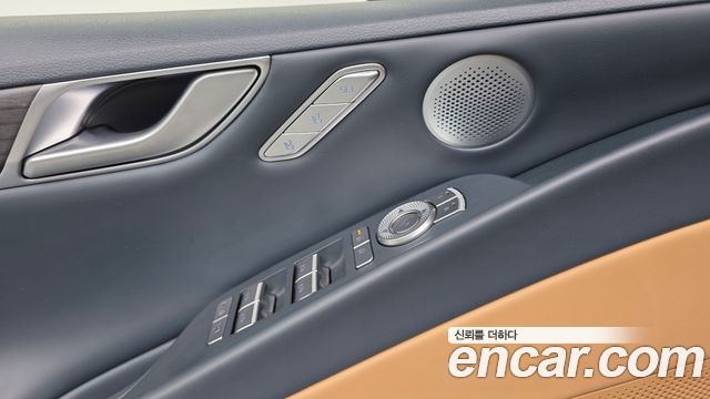 Genesis G80 (RG3) Gasoline 2.5 Turbo AWD 2026 — фото 13