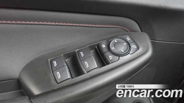 Chevrolet Trailblazer 1.3 Turbo 4WD RS 2021 — фото 36