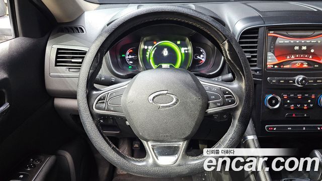 Renault Korea QM6 Diesel 4WD LE 2017 — фото 13