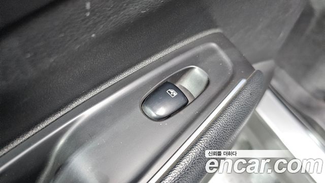 Renault Korea QM6 Diesel 4WD LE 2017 — фото 18